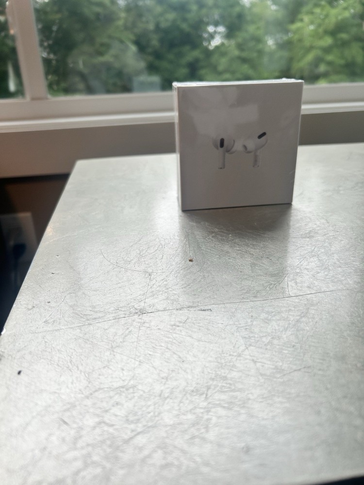 AirPods Gen 3