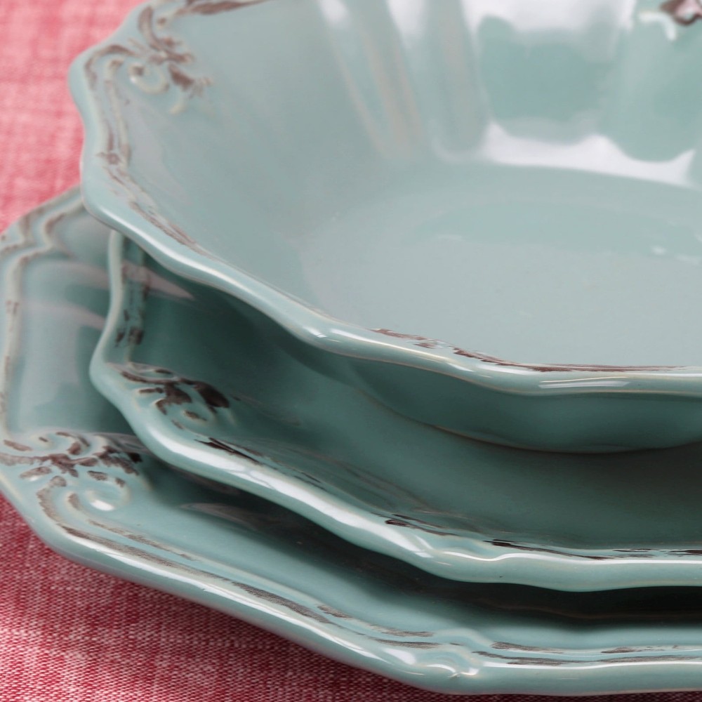 Fleur De Lys 20-Piece Dinnerware Set in Turquoise