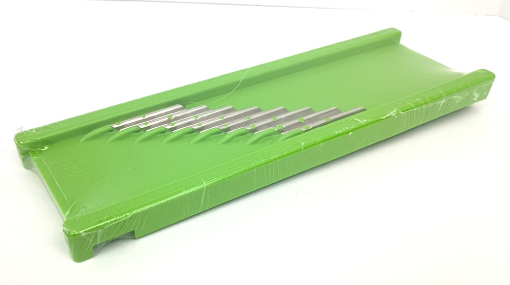 Börner Wave-Waffle Slicer - Russian Language Packaging NIB