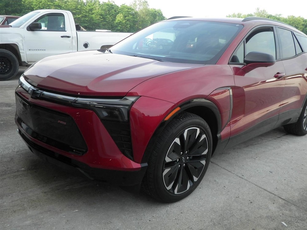 2024 Blazer EV RS Battery Charging Kit