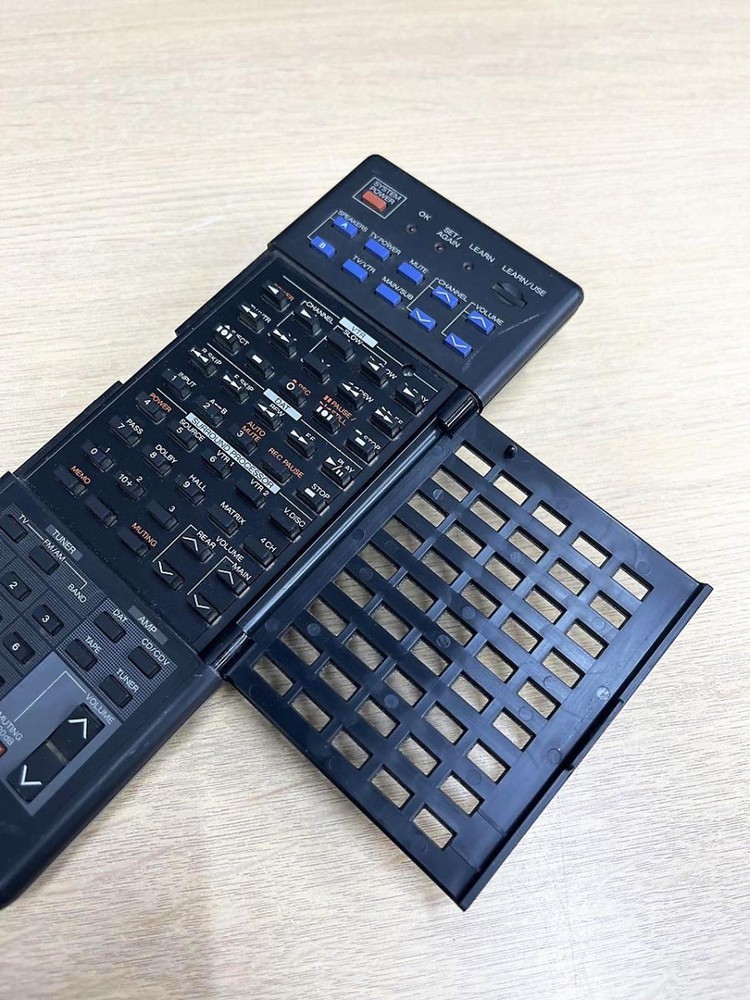 A&D Akai Audio Remote Control SR-1000