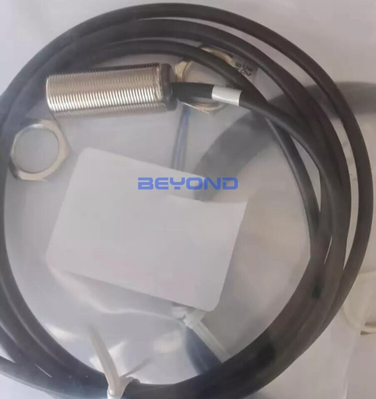 1PCS New Proximity Switch SN18E-12BNB Sensor 10-30VDC