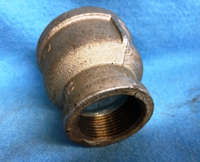 GALVANIZED MALLEABLE IRON REDUCING COUPLING 2" X 1-1/4"