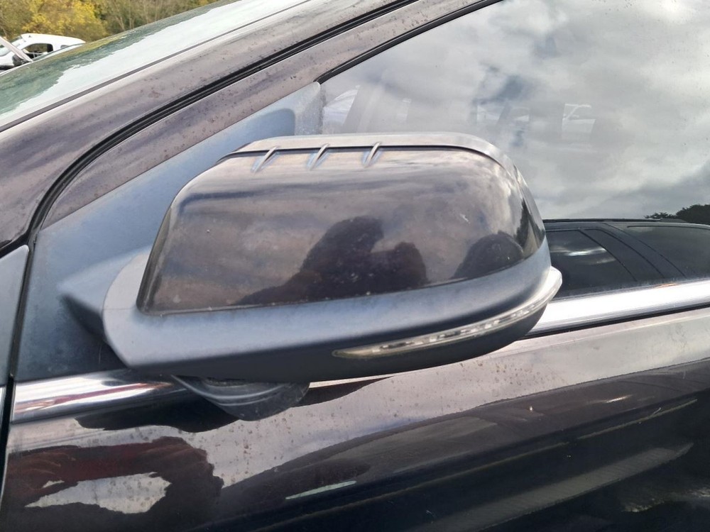 EDGE 2014 Glove Box 4848171