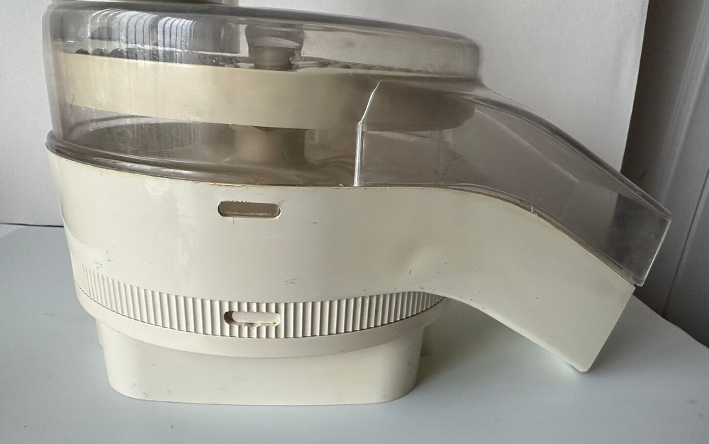 Oster shredder with one blade USED