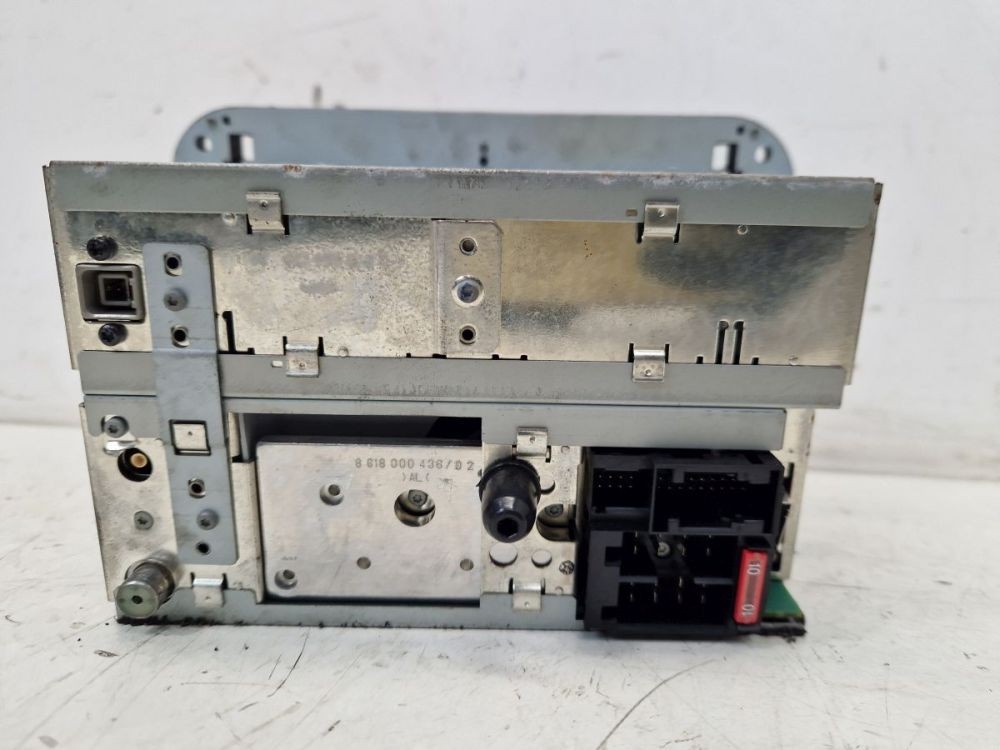 Radio/Navigation System Combination Multimedia *CODE not available. fits for