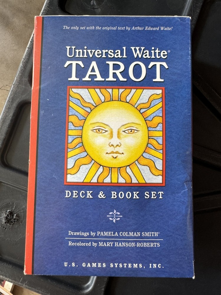Universal Waite Tarot Deck & Book Set
