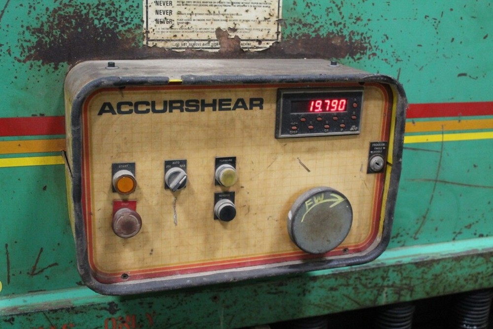 10' X 1/2" ACCURSHEAR HYDRAULIC SHEAR: YODER #63398