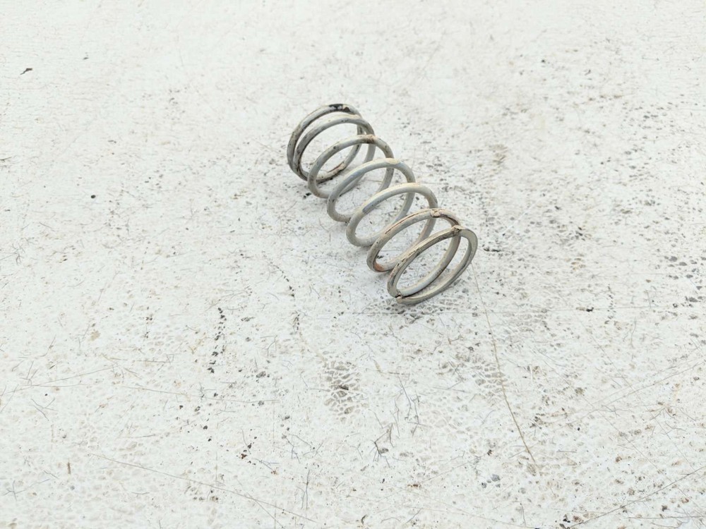 16 John Deere Gator TX Engine Motor Clutch Spring