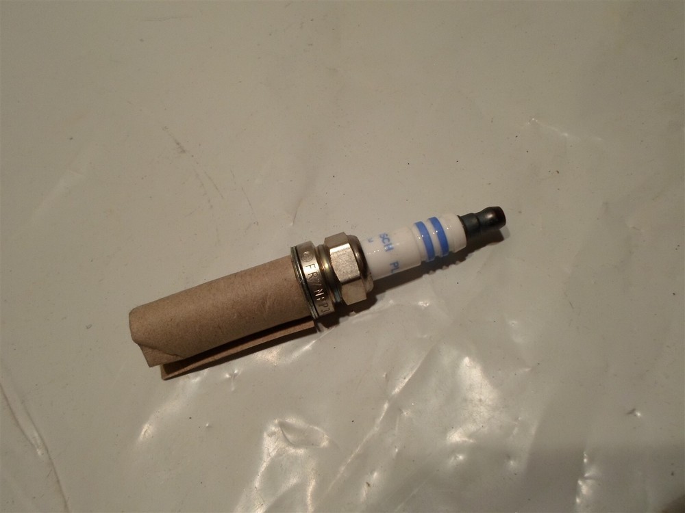 Bosch FR7NPP30X Fine Wire Platinum Spark Plug