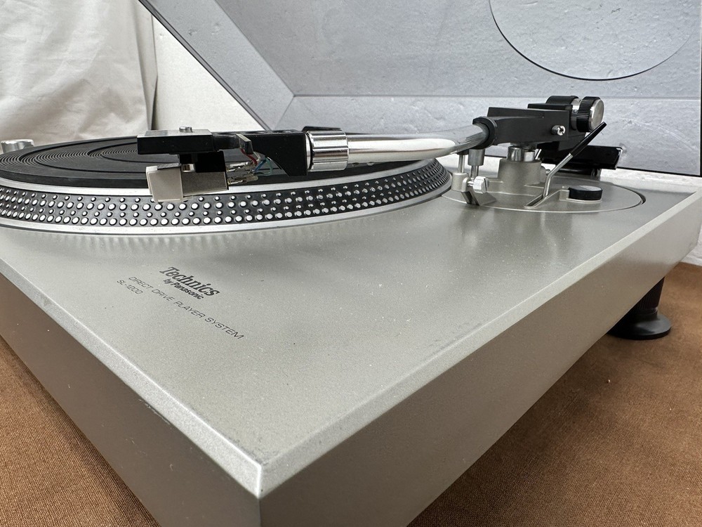 technics turntable 1200