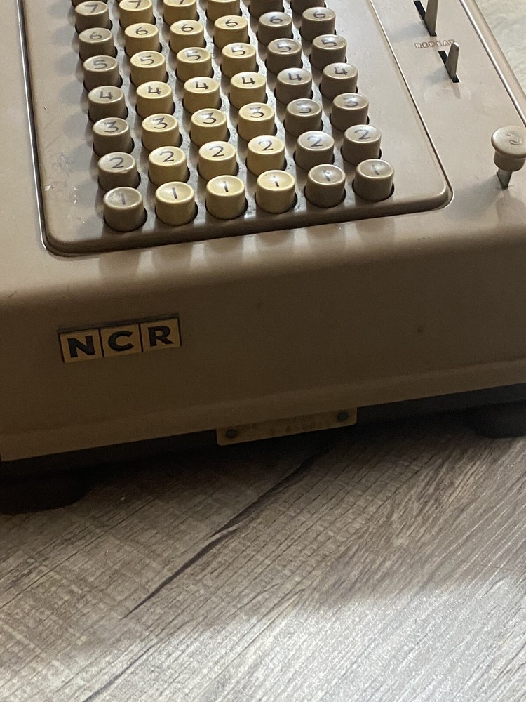 Vintage ncr adding machine 154-2-77x
