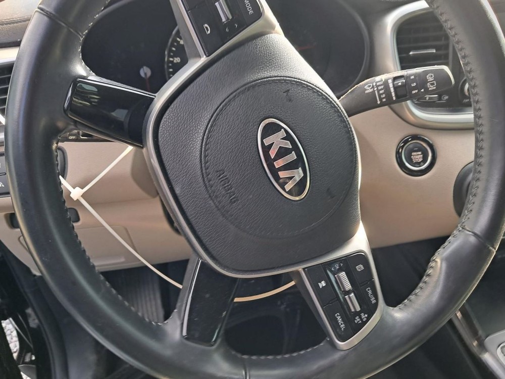 SORENTO 2020 Glove Box 4781350
