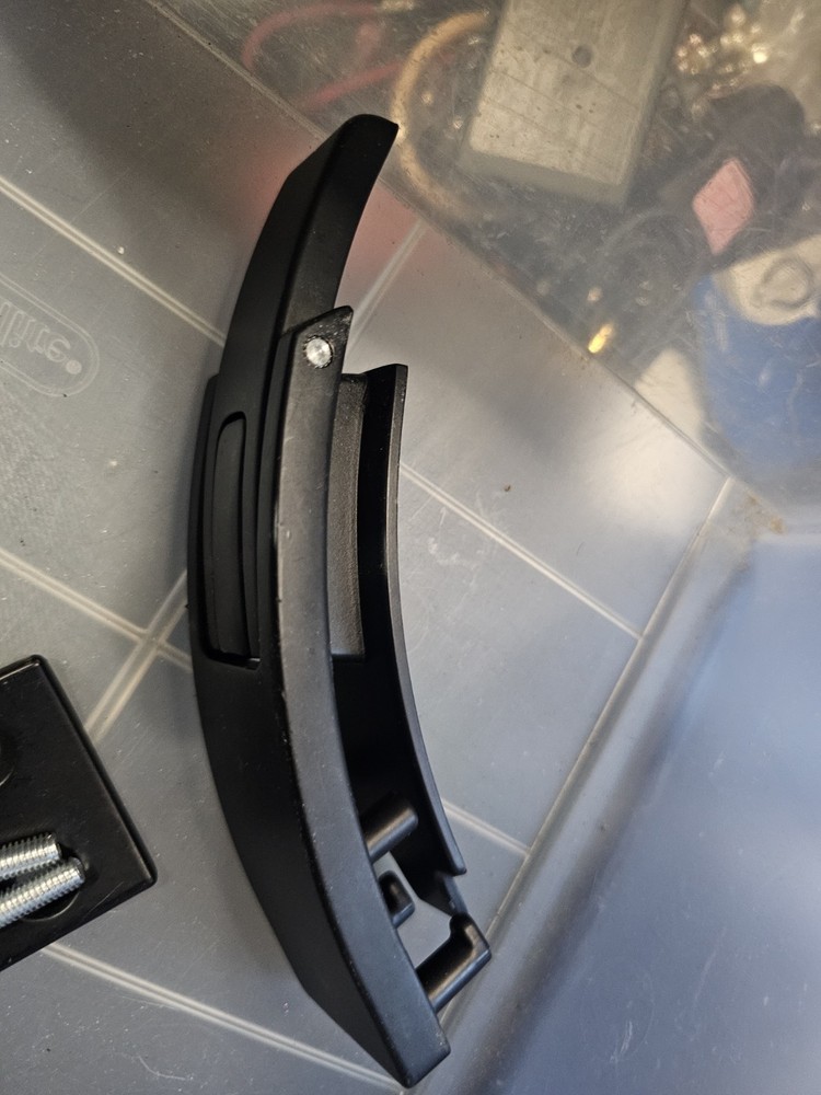 Weightlifting Lever Buckle