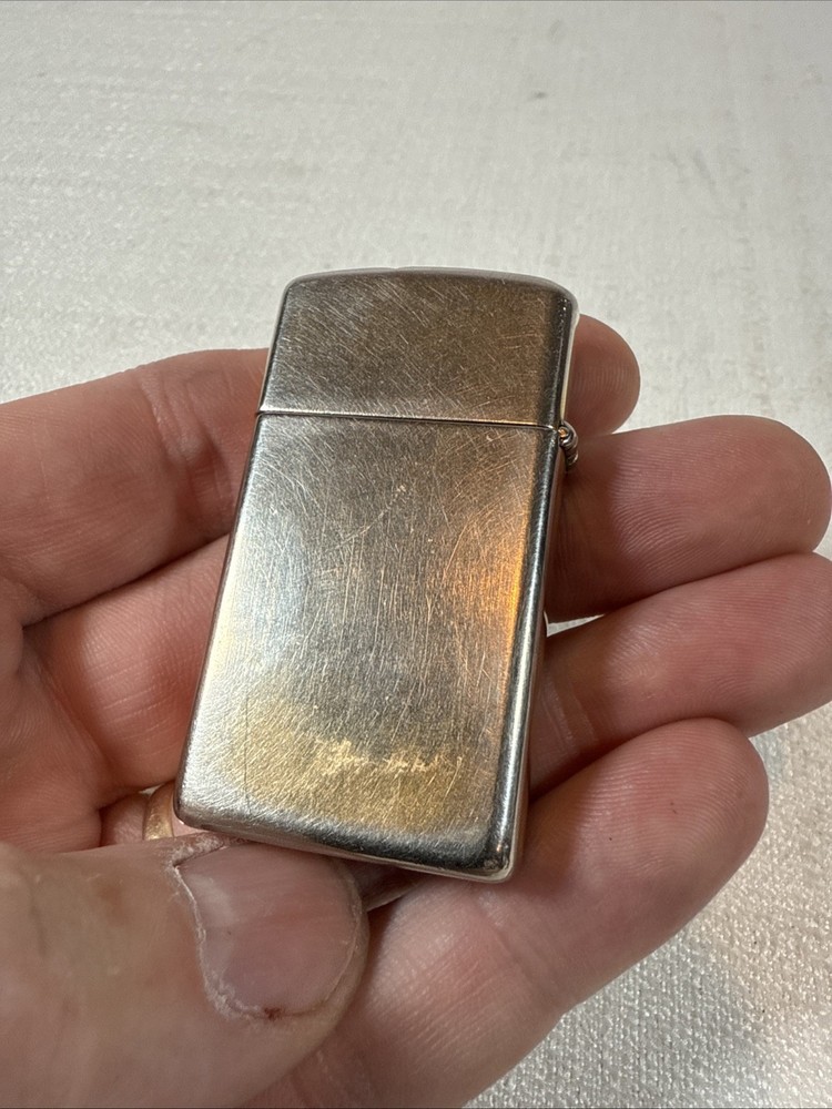 Vintage Pre-Owned Zippo Cigarette Lighter Plain Gold Tone