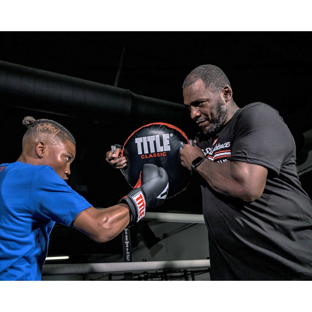 Title Boxing Classic Round Punch Shield V2 - Red/Black