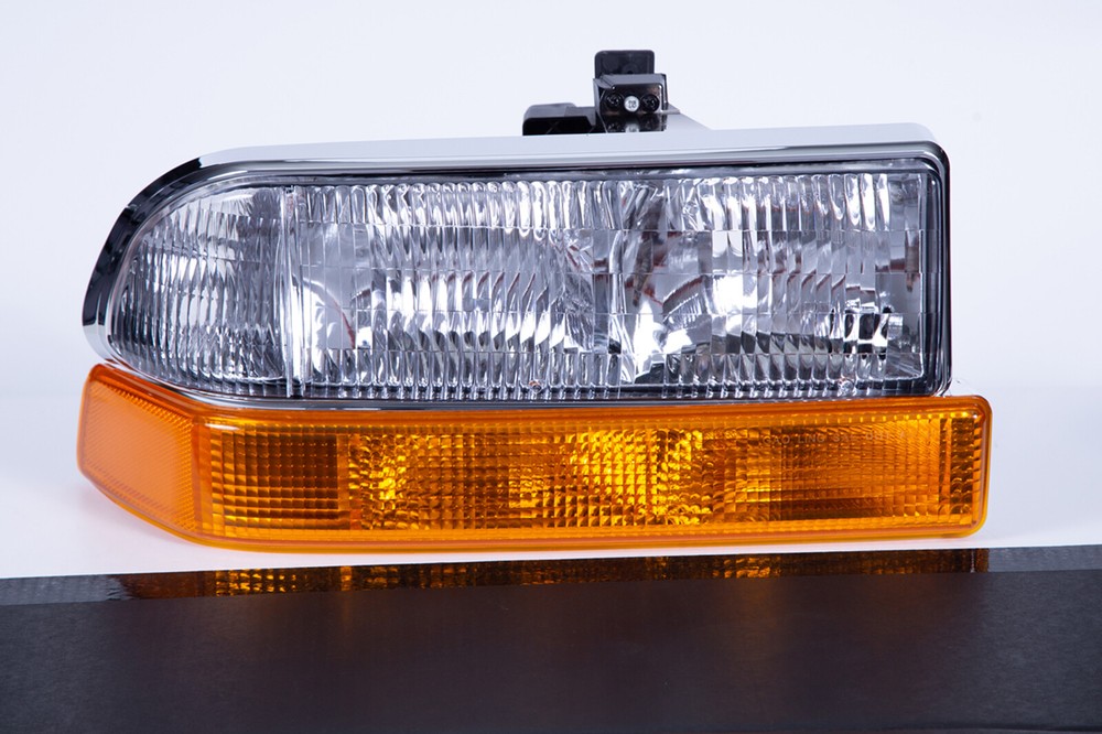 Pair Chrome Amber Headlights Assembly Halogen For 1998-2004 Chevy S10 Blazer