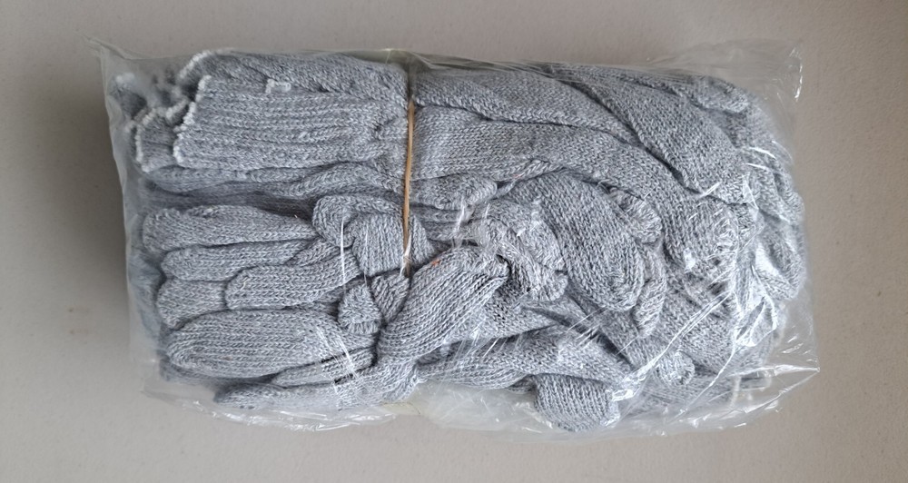 48 PAIR, LARGE, GRAY STRING KNIT GLOVES, REGULAR WEIGHT - 9637