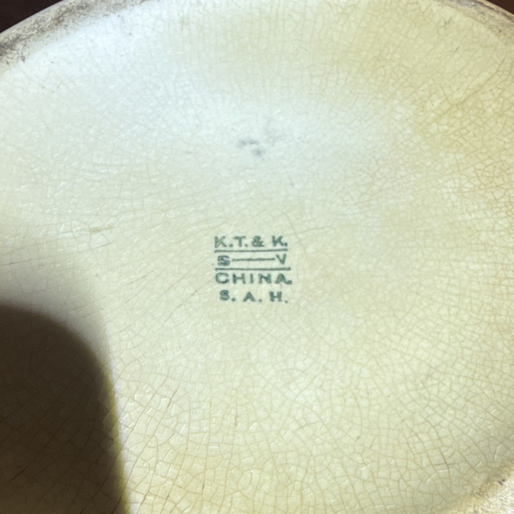 K.T.&K. White China Pitcher with Handle, Solid Pattern, Round Shape