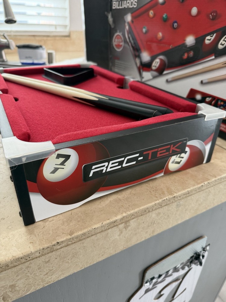 Rec-Tek Light Up Billardsd Blue Mini Pool Table With Box