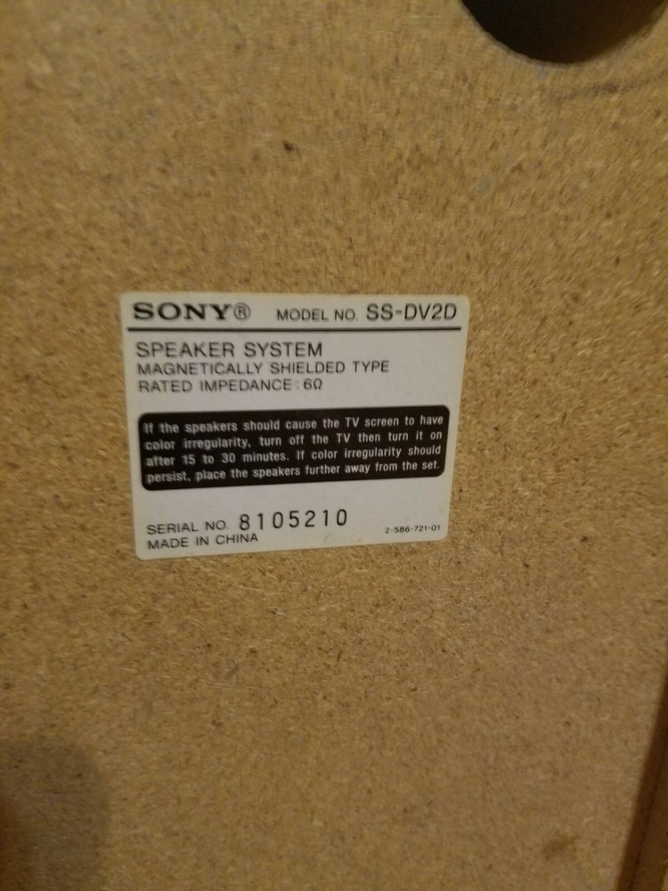 Sony Compact System DVD Deck Receiver Model CMT-DV2D With Speakers Rough