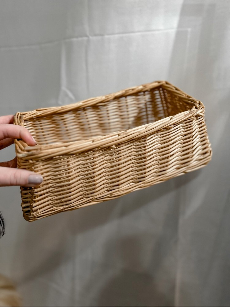 2 Rectangular wicker basket/planter