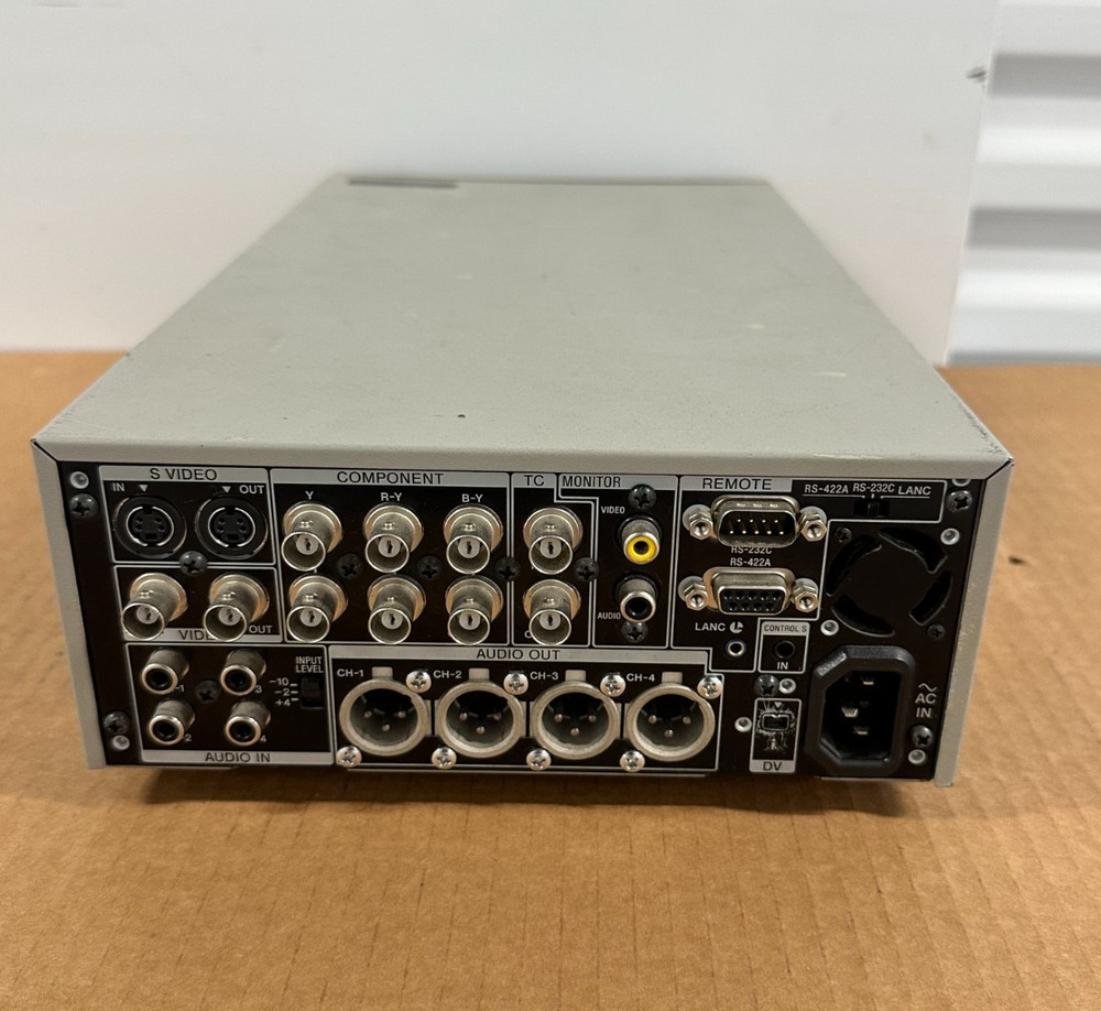 Sony DSR-45 DVCAM Digital Videocassette Recorder /DV Deck - #B