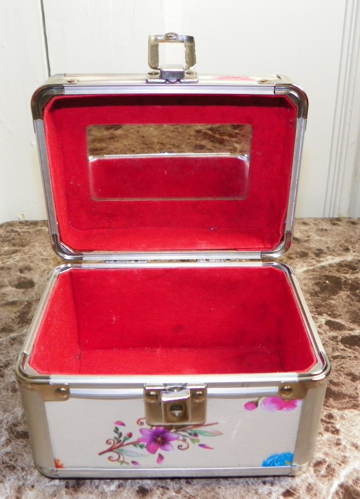 Decor Boxes 2 Lot