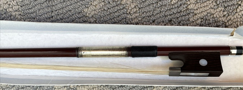 Alegria BVR400f Violin Bow