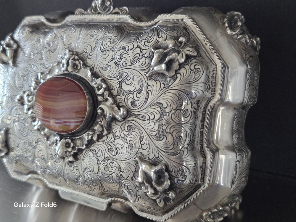 Fine Italian 800 Silver Box