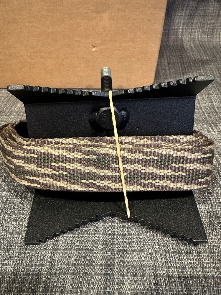 Trail Camera VersaMount Tree System w/ Strap & Level