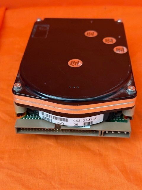 DEC DIGITAL RZ26-E  1.05GB 3.5 Disk