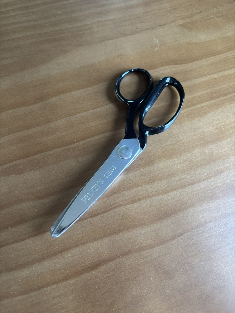 Vintage Penney’s Pinking Shears Sewing Tools Sharp Fabric Zigzag Scissors