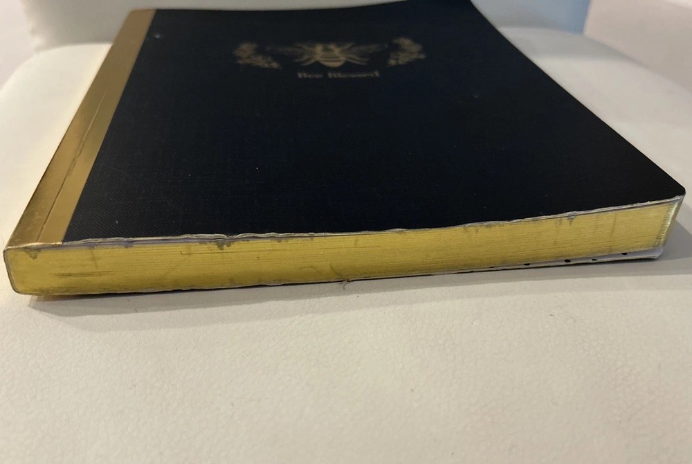 The Gracious Maker Notebook/ Journal 300 Pages