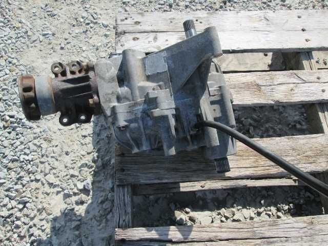 TRANSFER CASE FITS 02-03 AERIO 261924