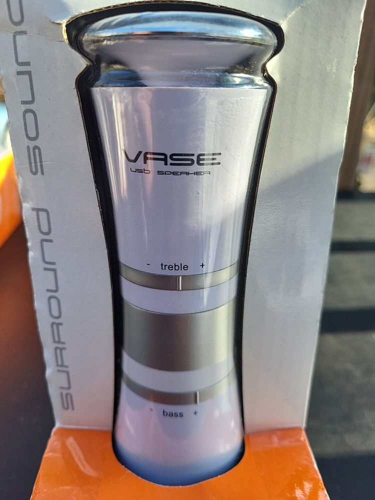 Boynq 2 Way Usb Speaker NOS Sealed Box