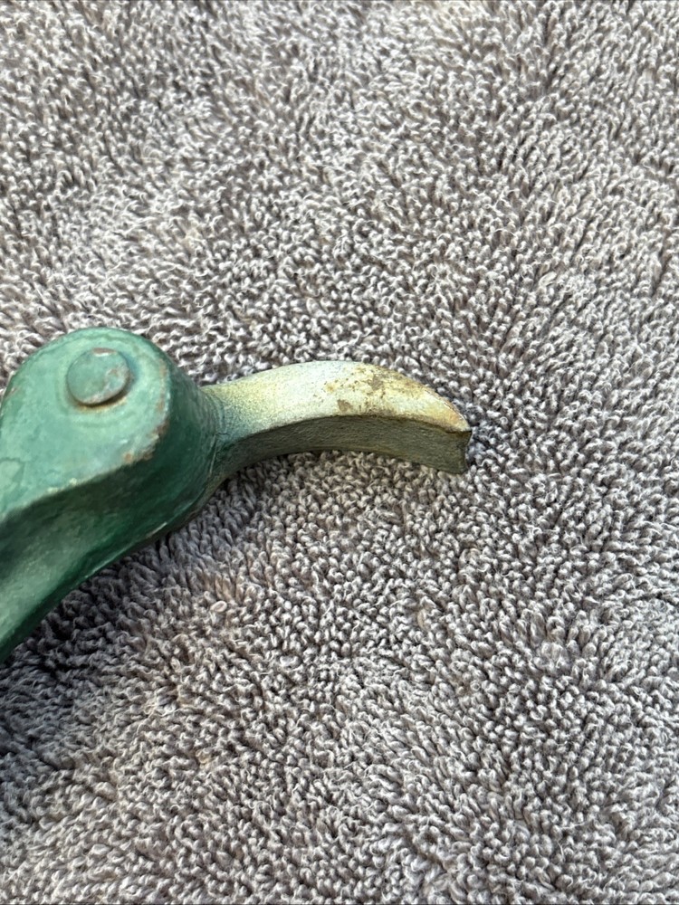** REPAIRED** Vintage Champion Blower And Forge Post Drill Feeding Handle