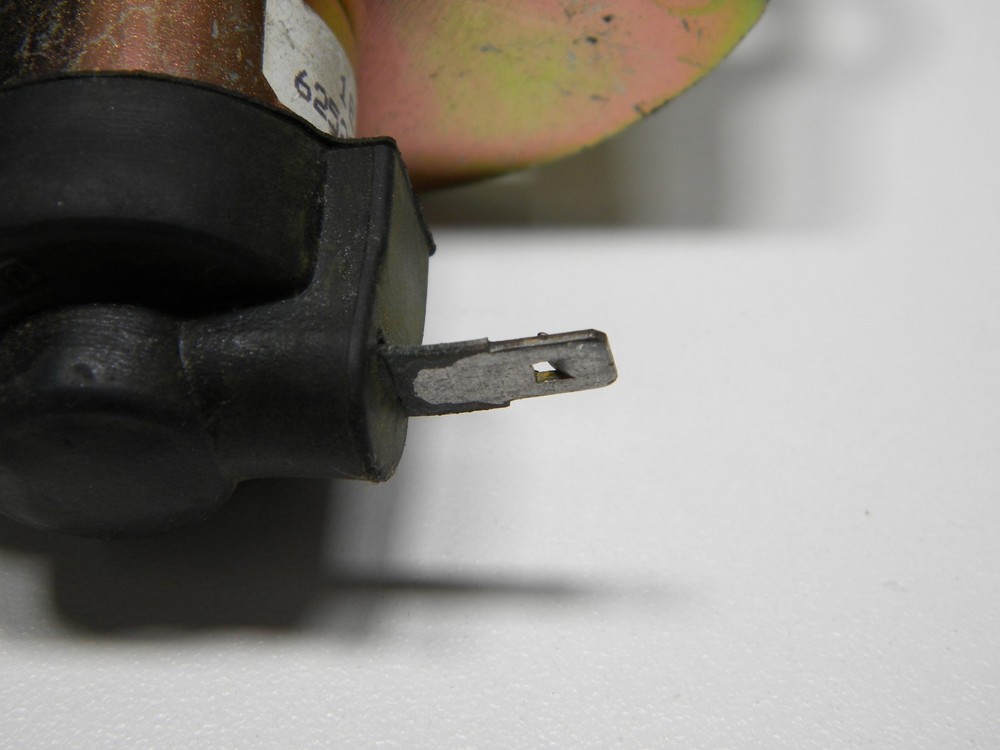 Carburetor Idle Stop Solenoid Standard ES110