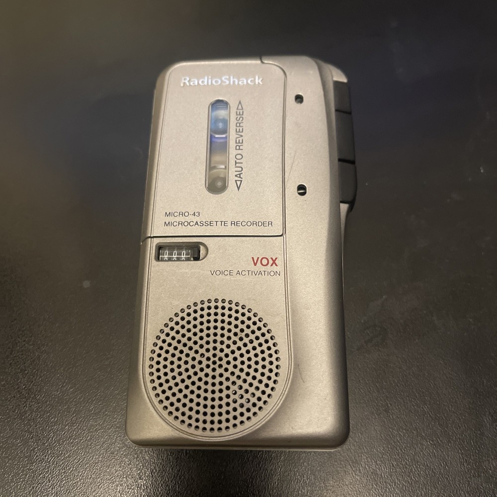 RadioShack Micro-43 Microcassette Recorder  Model No. 14-1182 Gray Tested