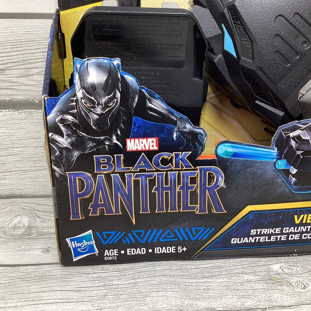 Nerf Black Panther Vibranium Strike Gauntlet