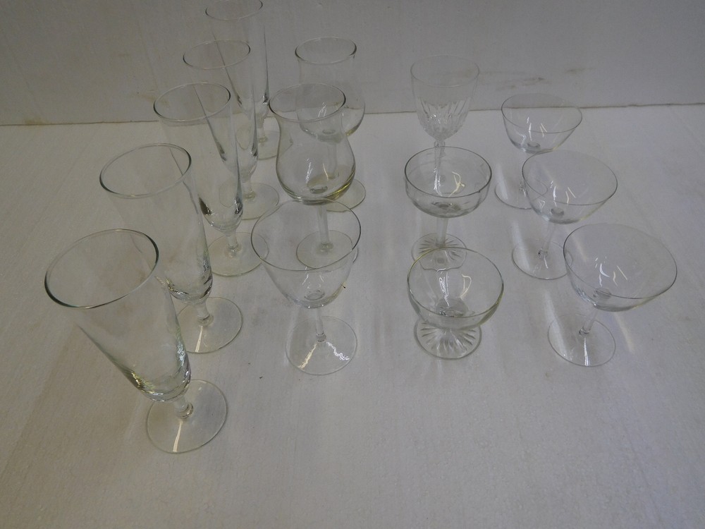 STEM WARE - BEER ICE CREAM ? 13 PIECES