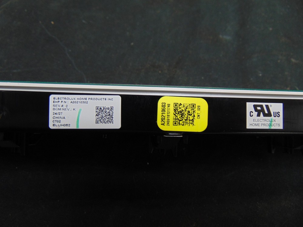 Frigidaire Gas Range PCFI3080AFE Right Controller A20210302