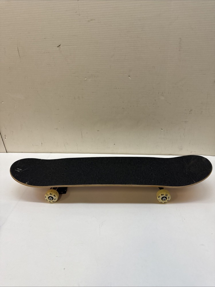 Team Donuts 7.75"x31.6" Plan B Complete