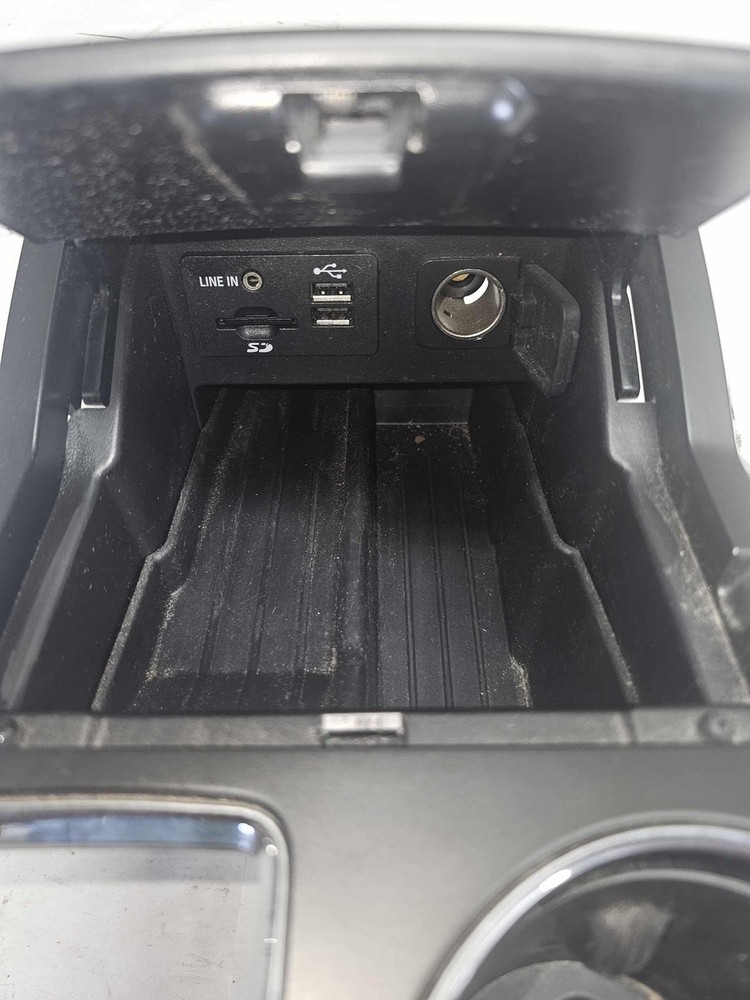 11 12 13 14 15 FORD EXPLORER Cup Holder