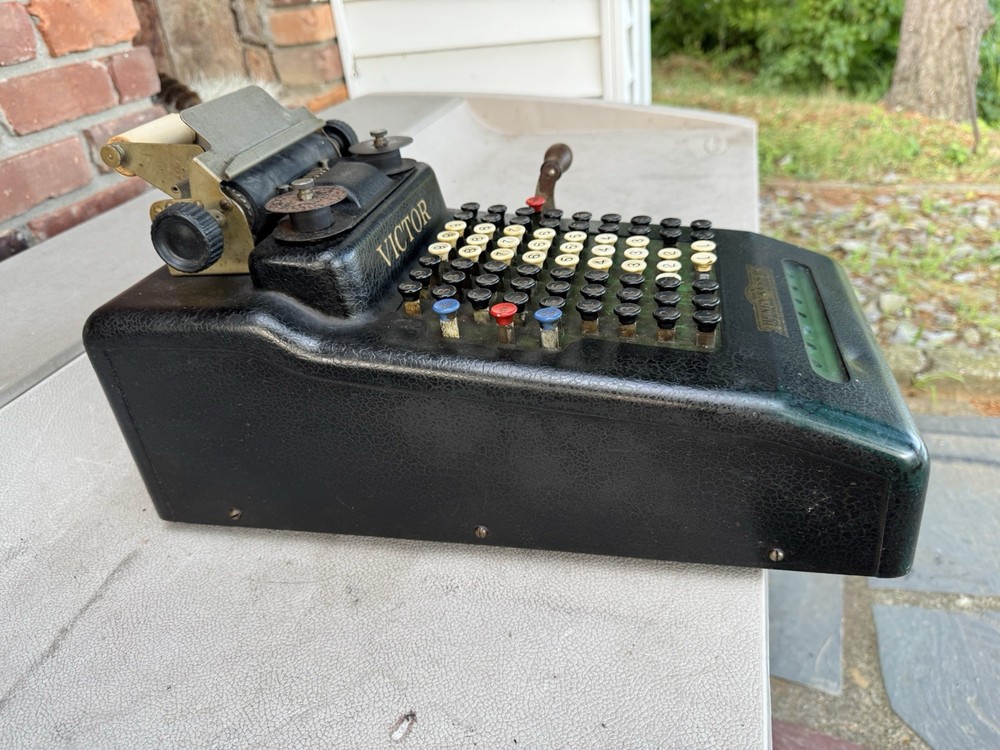 VICTOR Adding Machine Vintage 1920's Working