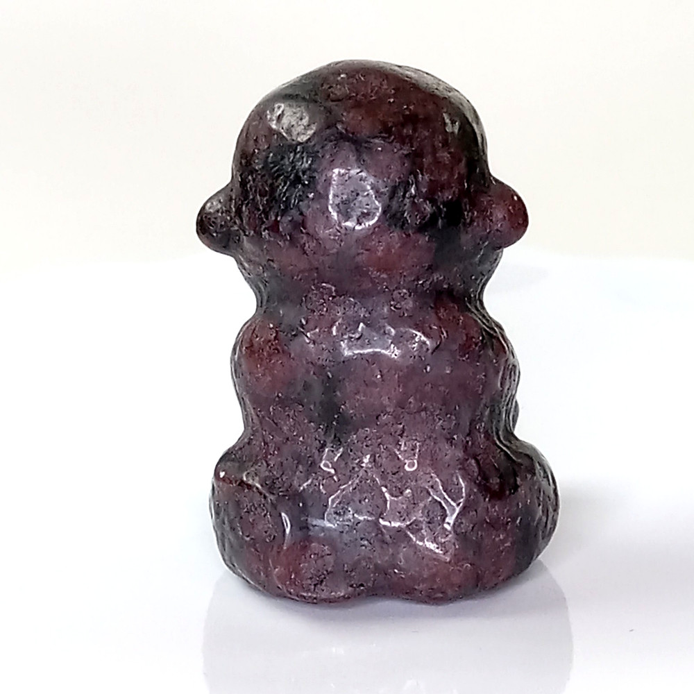 Garnet Crystal Monkey – Deep Red Natural Stone Carving – 51g | A35