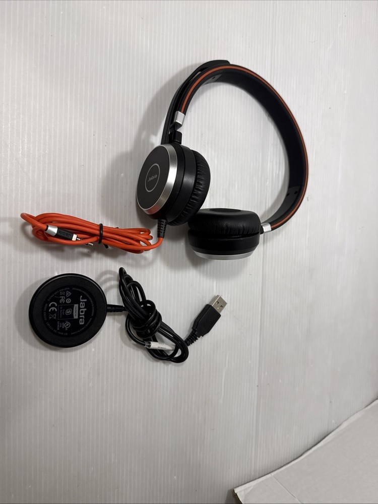 Jabra Evolve 40 UC Headset HSC017 w/ ENC010 USB-A Controller.