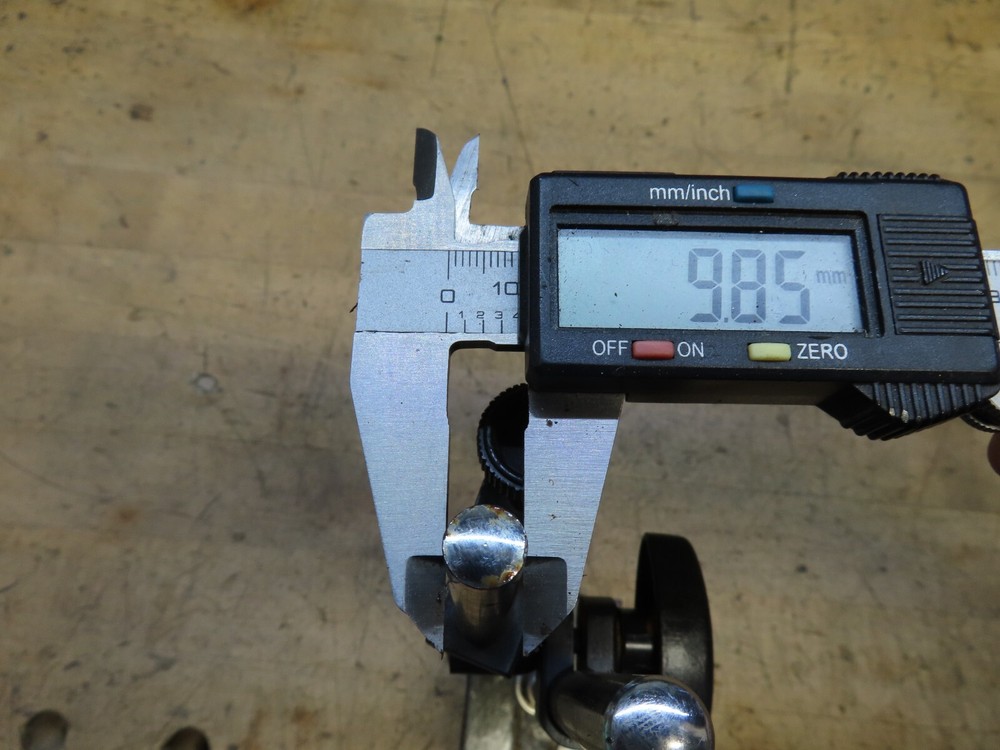 Eclipse on/off magnetic indicator base with fine adjust 10 & 12mm rods (@D81)