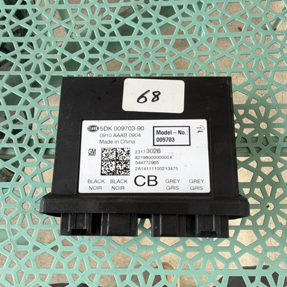 2013 Cadillac Key-less Control Module