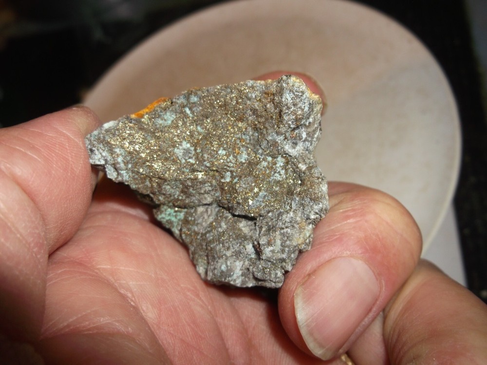 Gold, silver, copper, 58 grams samples ,ore high grade .
